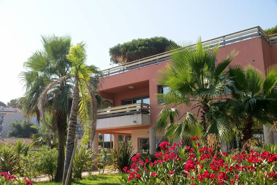 Een team tot uw dienst + we houden contact