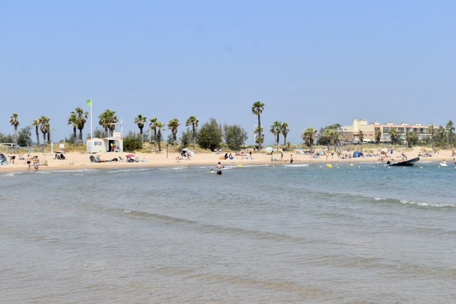 Het strand binnen handbereik